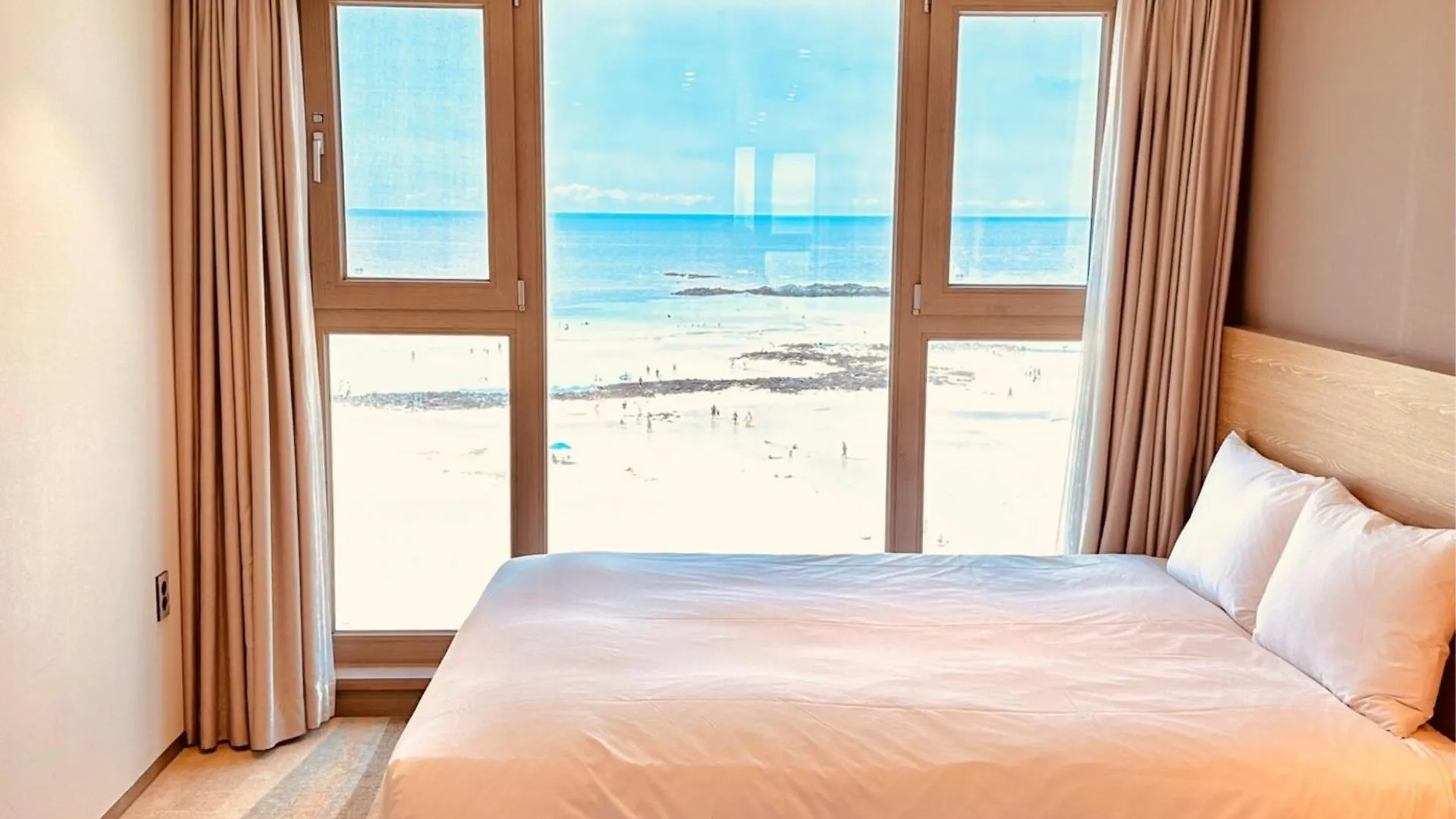 Saint Beach Hotel Jeju